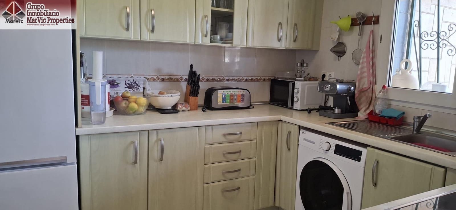 3 soverom Villa til salgs i Barranco Hondo med garasje - € 441 000 (Ref: 9791084)