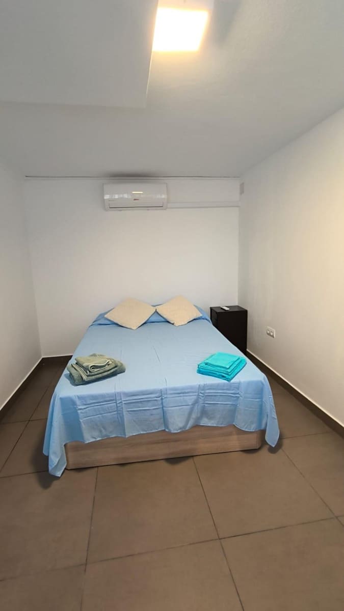 1 makuuhuone Kaupallinen myytävänä paikassa Benidorm mukana uima-altaan - 168 000 € (Ref: 9791085)