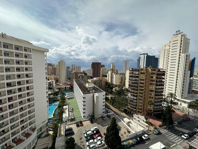 2 soverom Leilighet til salgs i Benidorm med svømmebasseng - € 325 000 (Ref: 9794662)