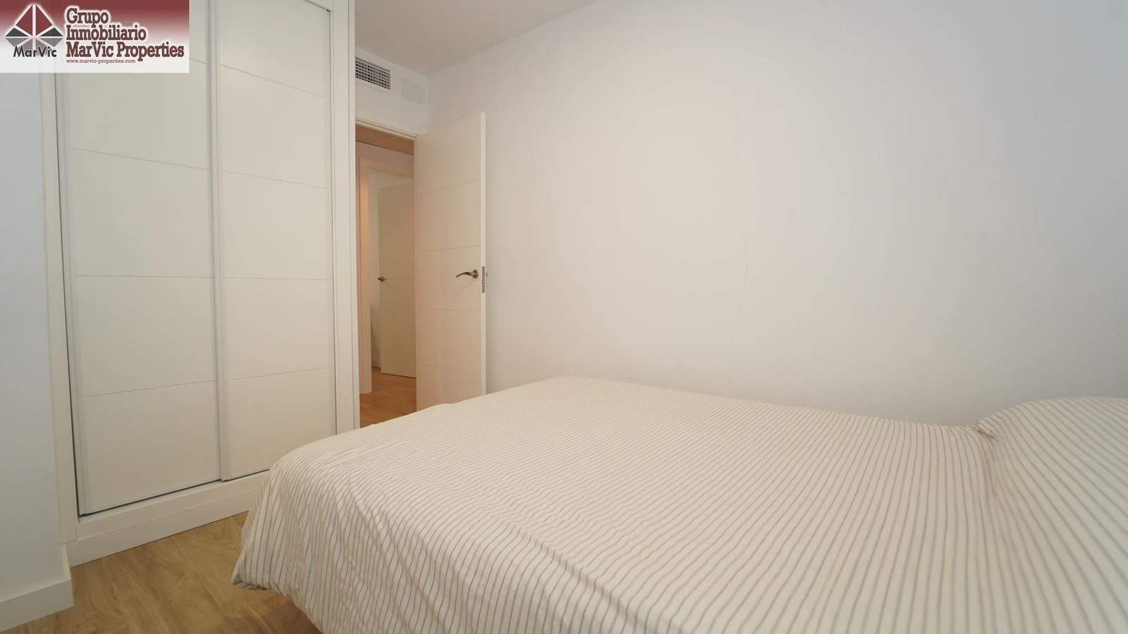 3 Zimmer Wohnung zu vermieten in Benidorm mit Garage - 1.800 € (Ref: 9799294)