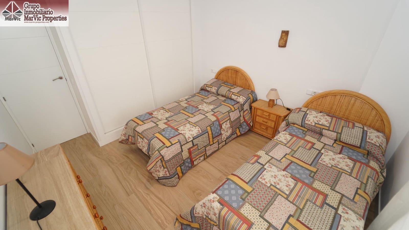 3 Zimmer Wohnung zu vermieten in Benidorm mit Garage - 1.800 € (Ref: 9799294)