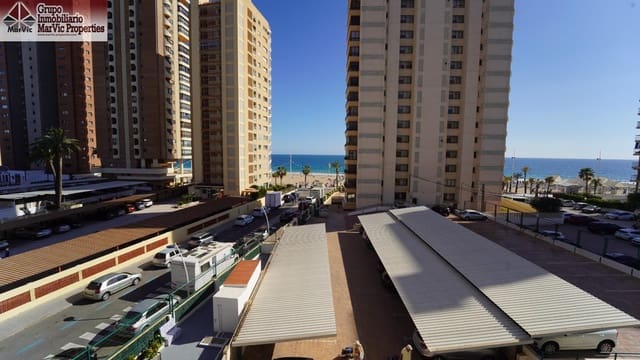 3 Zimmer Wohnung zu vermieten in Benidorm mit Garage - 1.800 € (Ref: 9799294)