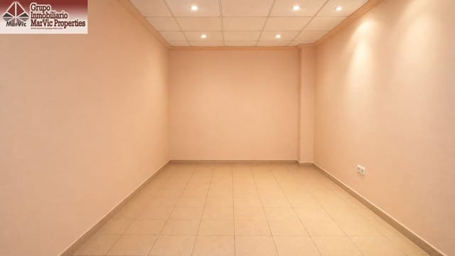 Erhverv til leje i Benidorm - € 1.000 (Ref: 9804319)