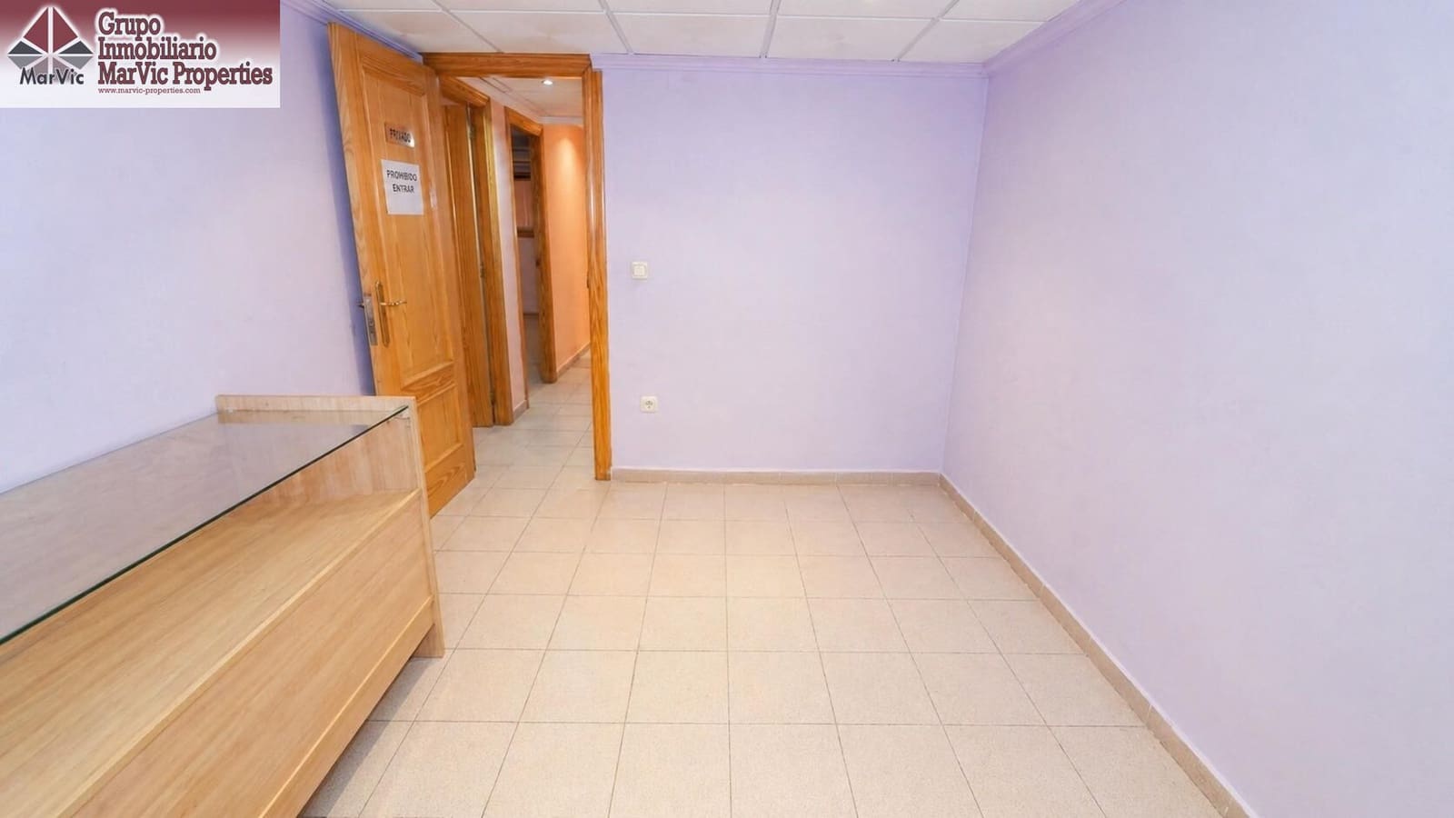 Erhverv til leje i Benidorm - € 1.000 (Ref: 9804319)