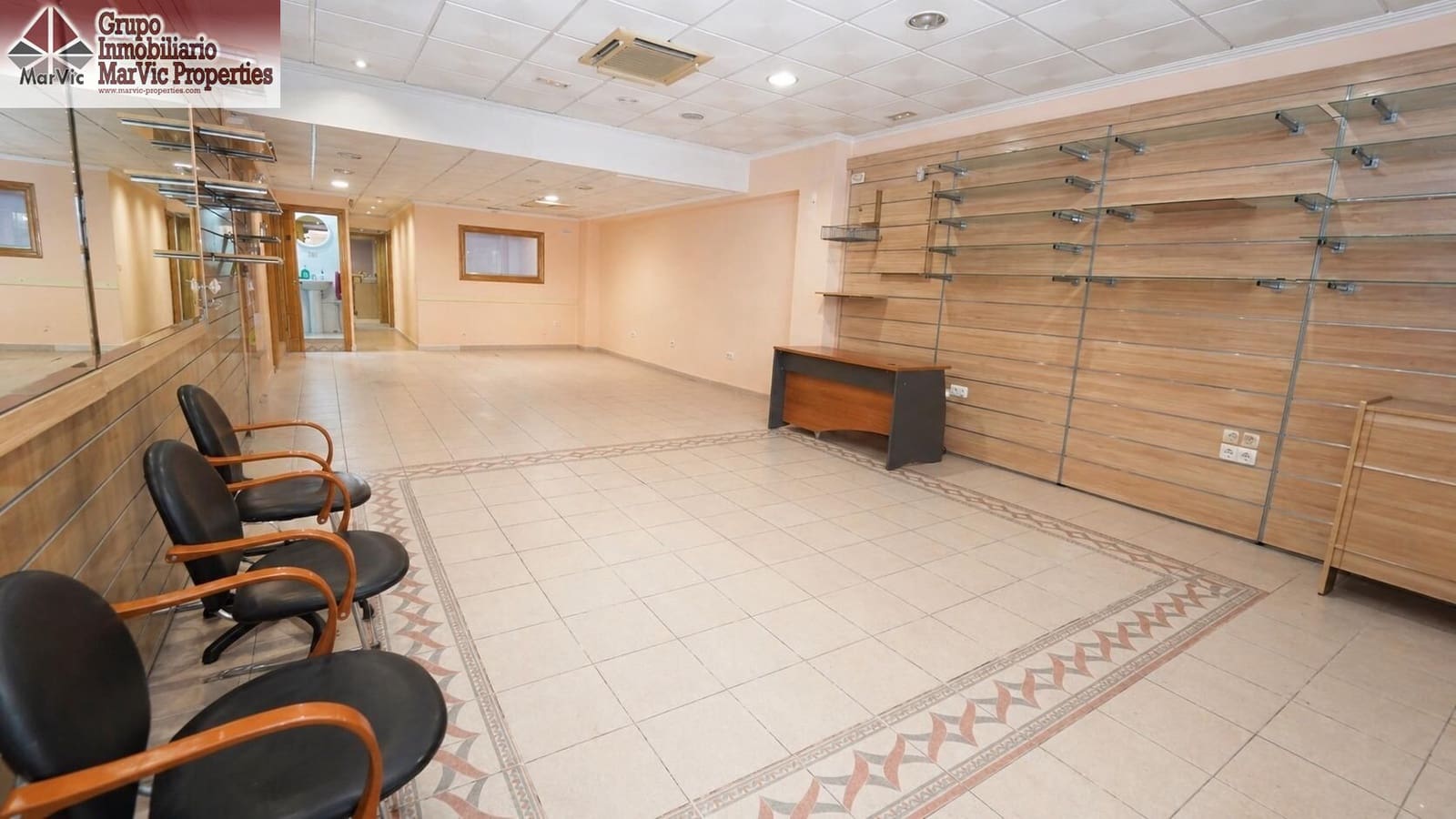 Erhverv til leje i Benidorm - € 1.000 (Ref: 9804319)