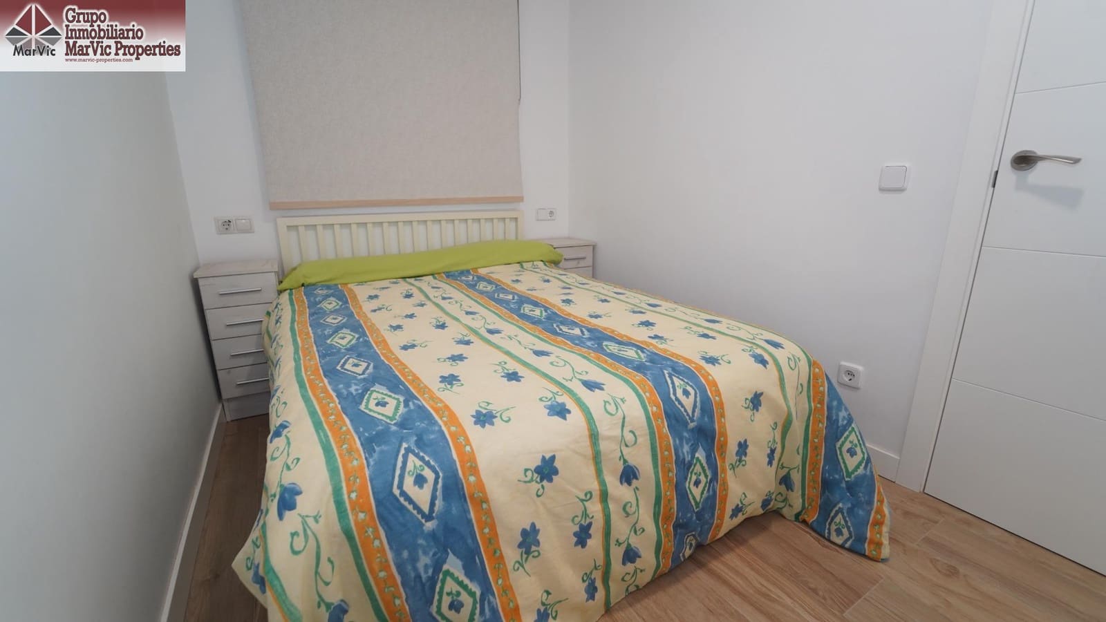 3 soverom Leilighet til leie i Benidorm med garasje - € 1 800 (Ref: 9804320)