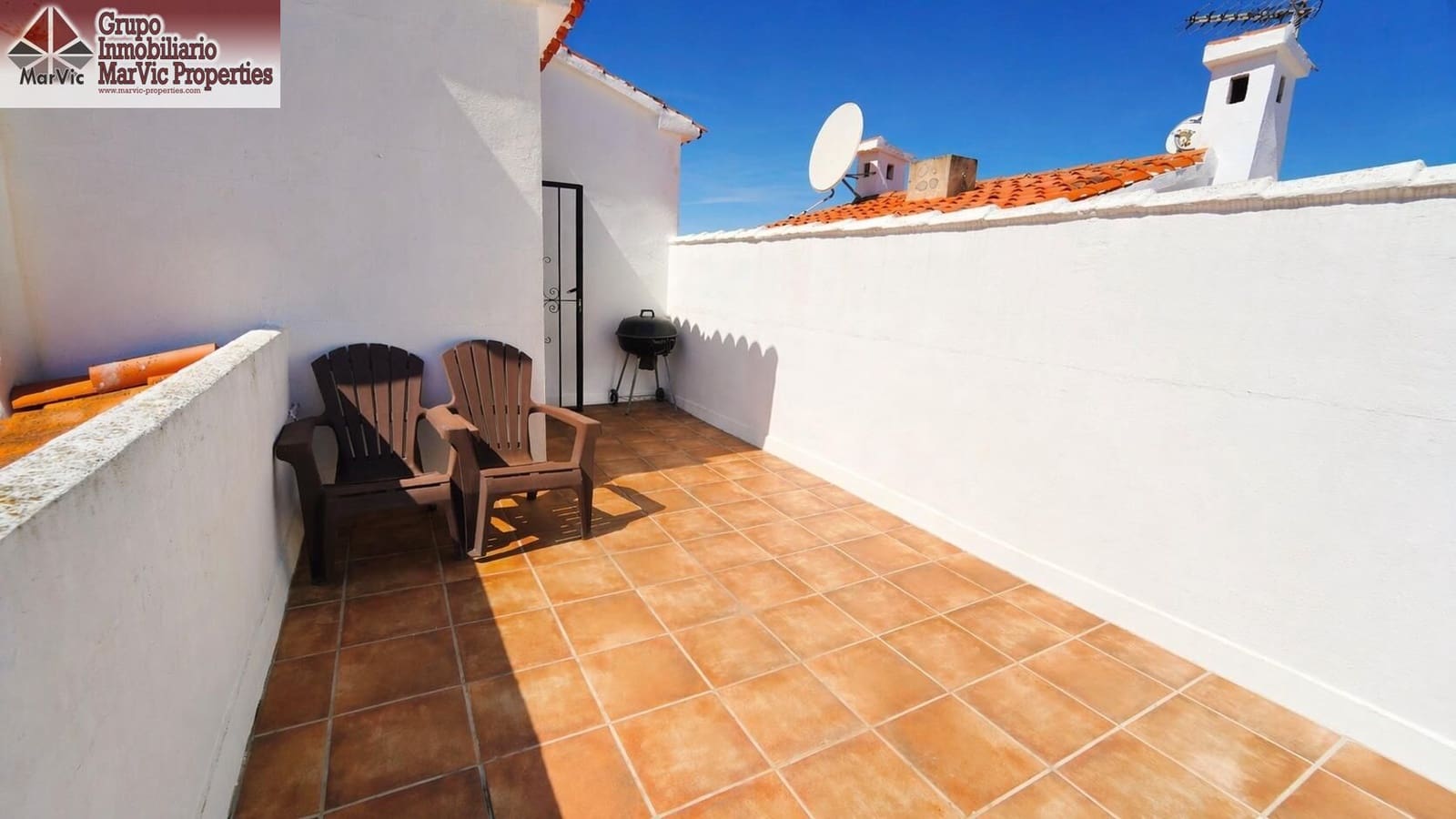 2 soverom Bungalow til leie i Albir med svømmebasseng - € 1 200 (Ref: 9811945)