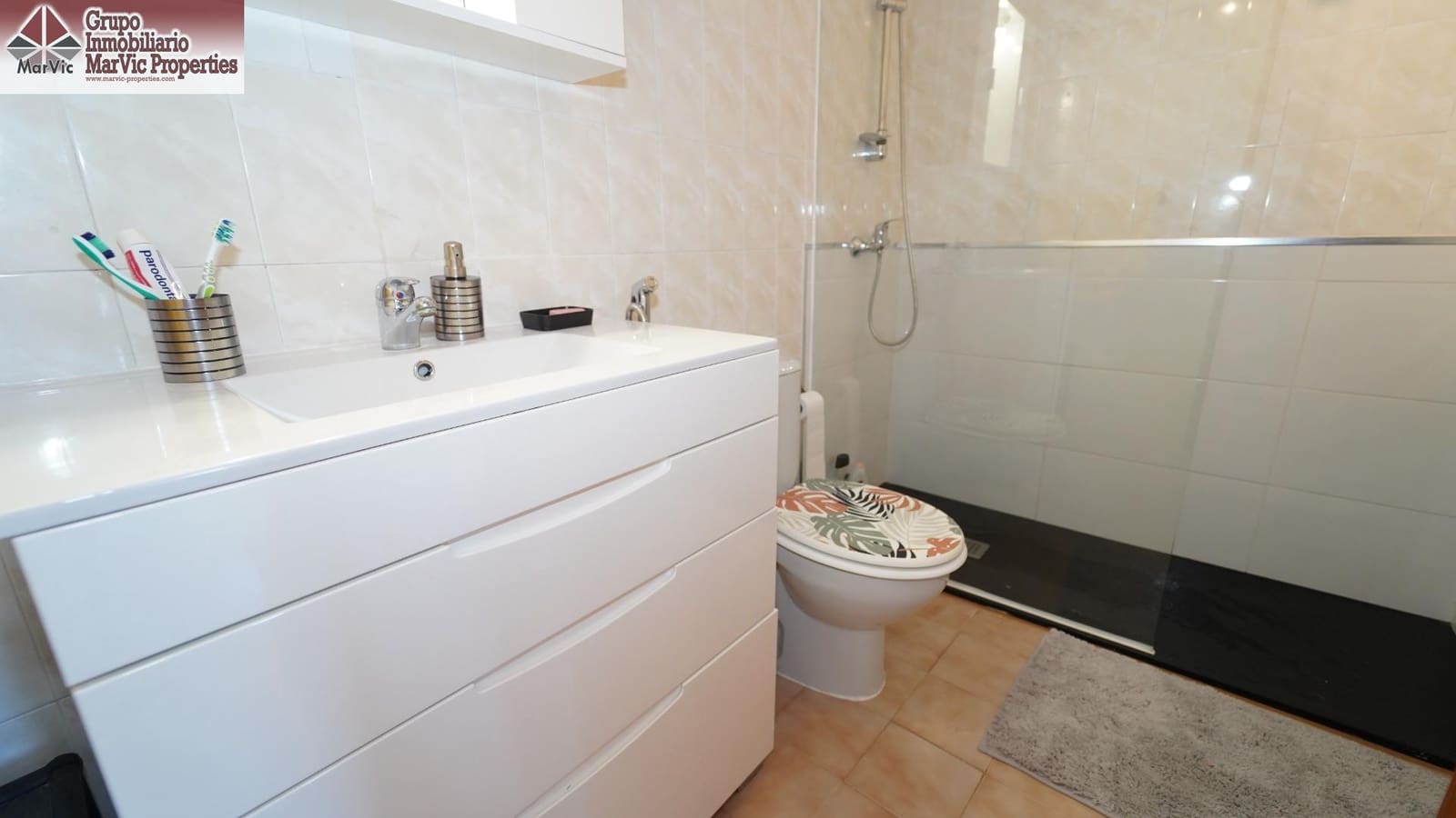 2 soverom Bungalow til leie i Albir med svømmebasseng - € 1 200 (Ref: 9811945)