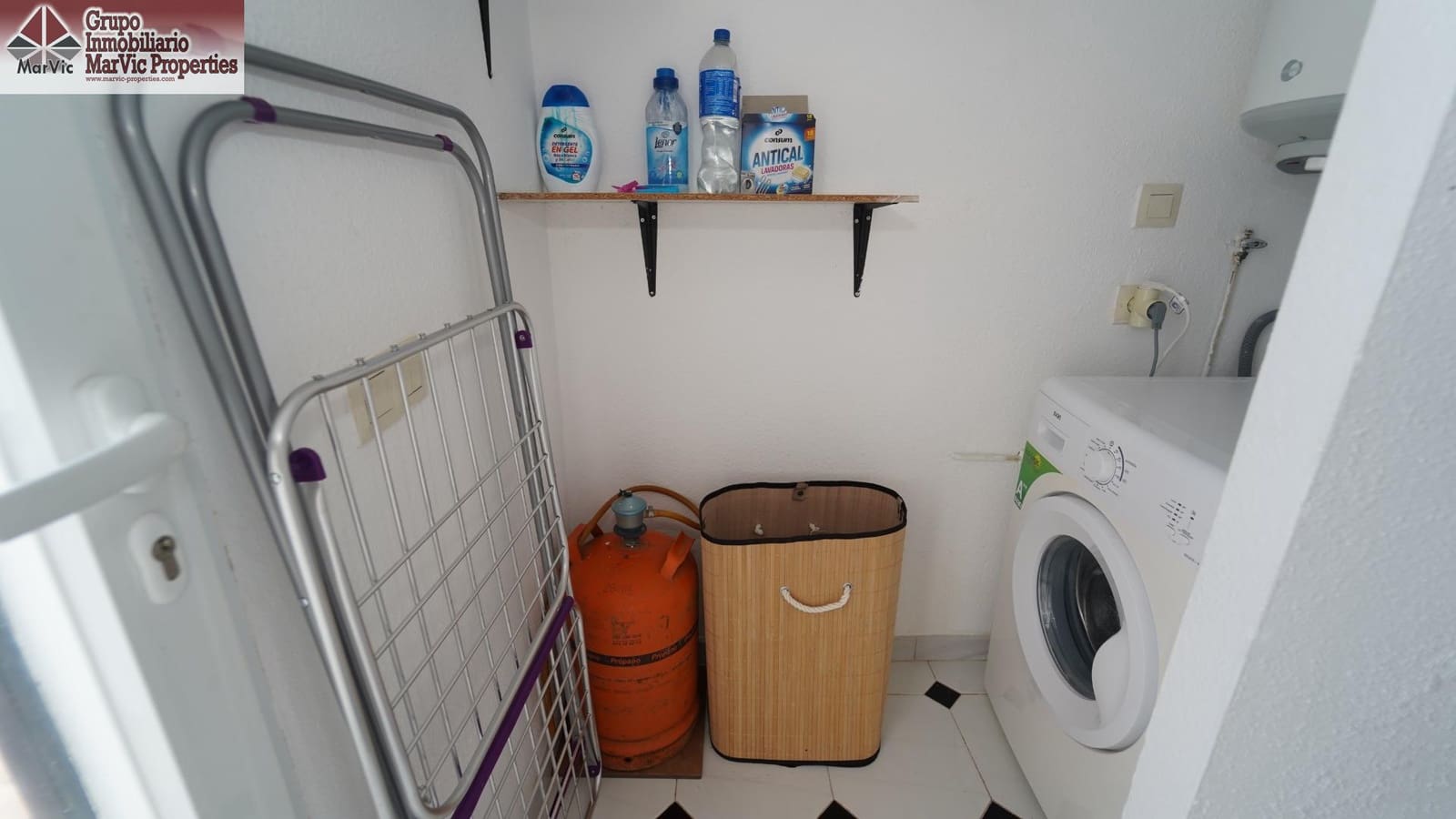 2 soverom Bungalow til leie i Albir med svømmebasseng - € 1 200 (Ref: 9811945)