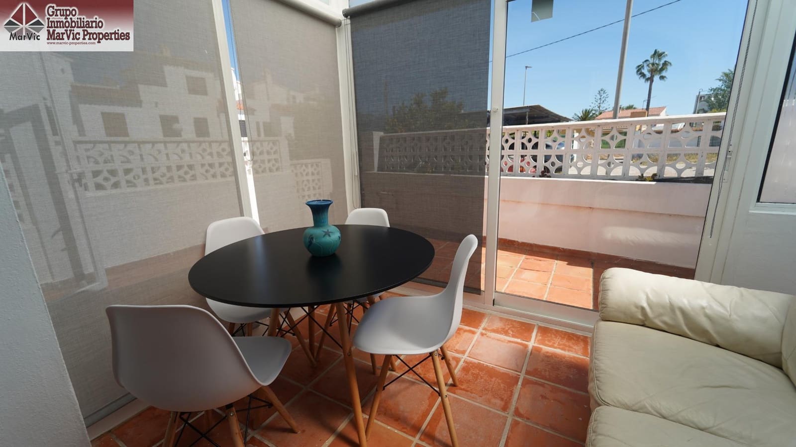2 soverom Bungalow til leie i Albir med svømmebasseng - € 1 200 (Ref: 9811945)