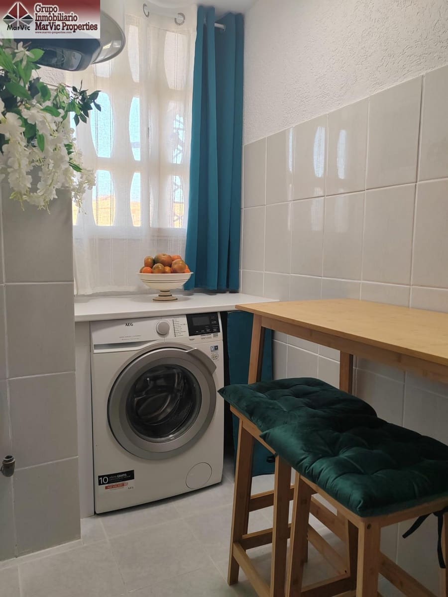 1 makuuhuone Huoneisto myytävänä paikassa Benidorm mukana uima-altaan - 140 000 € (Ref: 9815874)