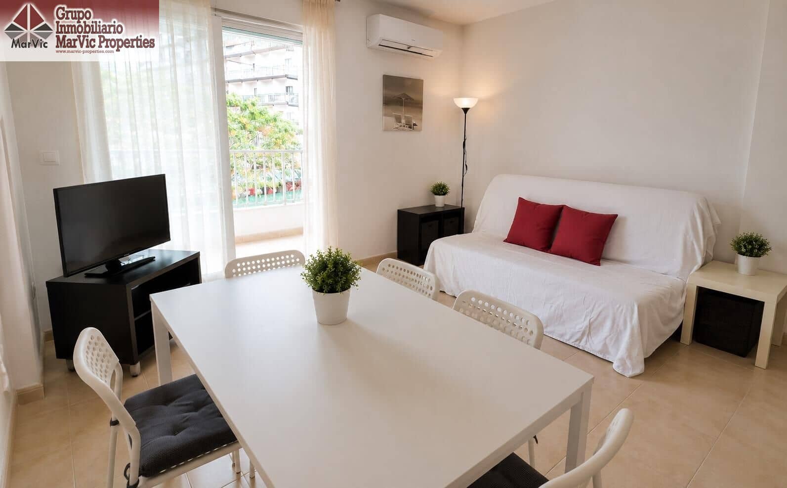 2 bedroom Flat for sale in Benidorm - € 182,500 (Ref: 9822957)
