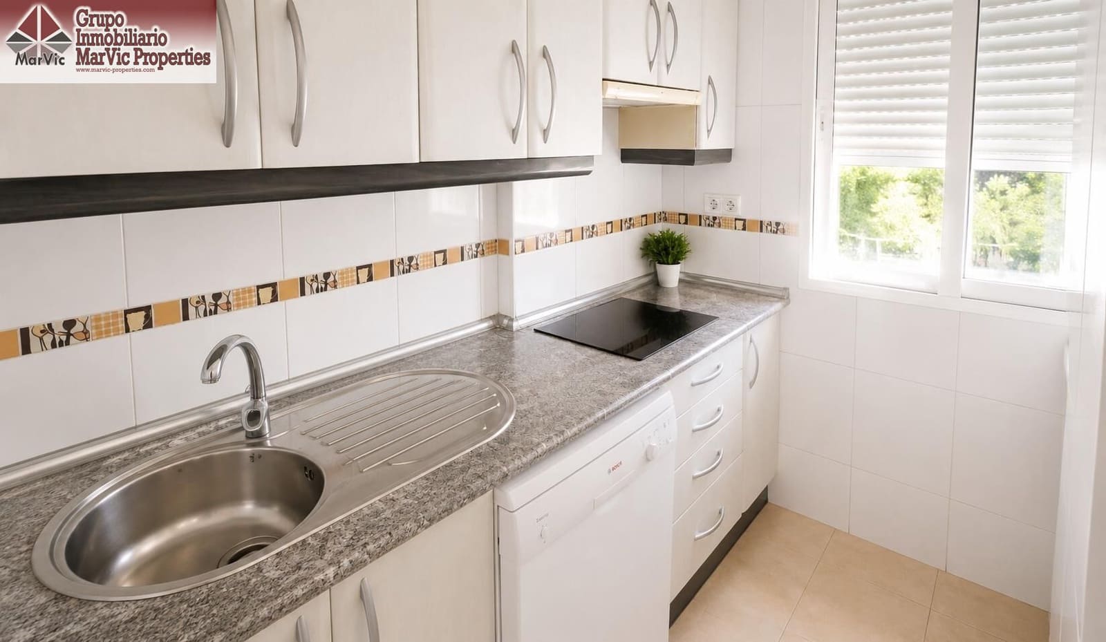 2 bedroom Flat for sale in Benidorm - € 182,500 (Ref: 9822957)