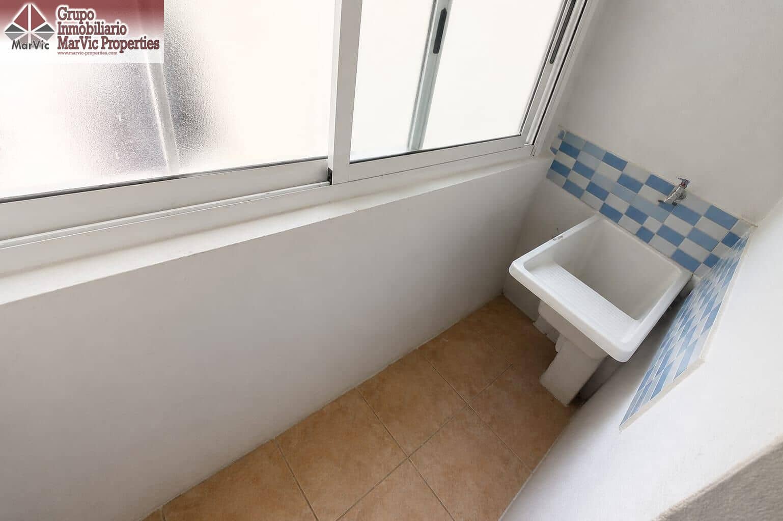 3 sypialnia Mieszkanie na sprzedaż w Benidorm - 149 900 € (Ref: 9831570)