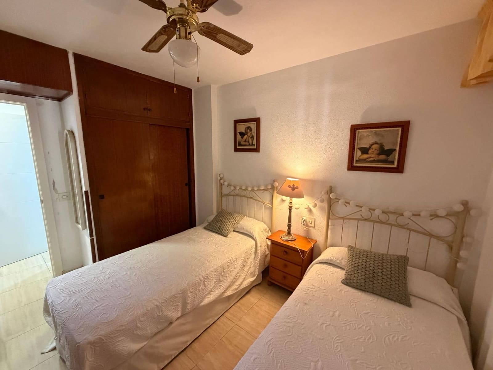 1 bedroom Apartment for sale in Benidorm with pool - € 199,950 (Ref: 9831571)