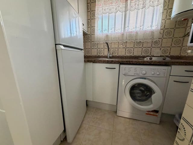 1 makuuhuone Huoneisto myytävänä paikassa Levante, Benidorm mukana uima-altaan - 199 950 € (Ref: 9831571)