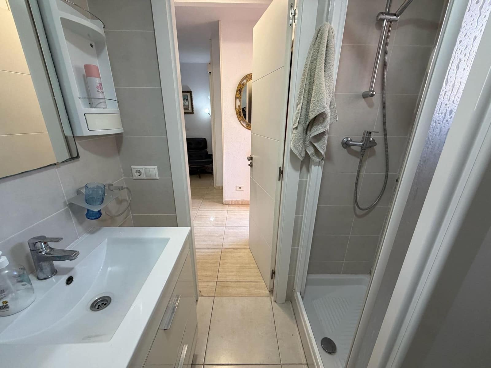 1 bedroom Apartment for sale in Benidorm with pool - € 199,950 (Ref: 9831571)