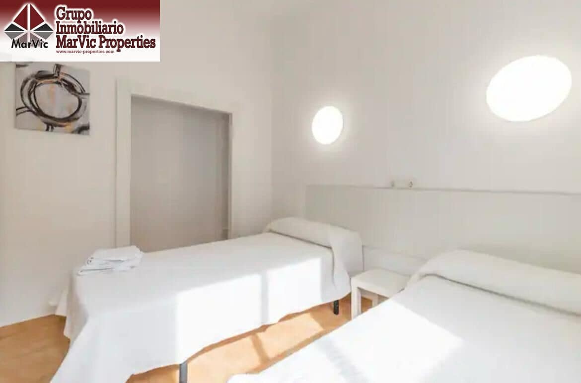 4 bedroom Flat for sale in Benidorm - € 275,000 (Ref: 9831572)