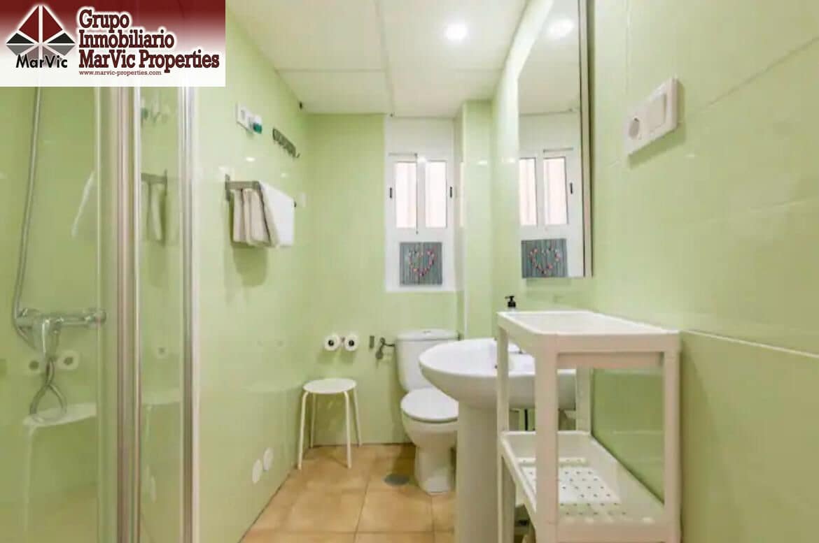 4 bedroom Flat for sale in Benidorm - € 275,000 (Ref: 9831572)