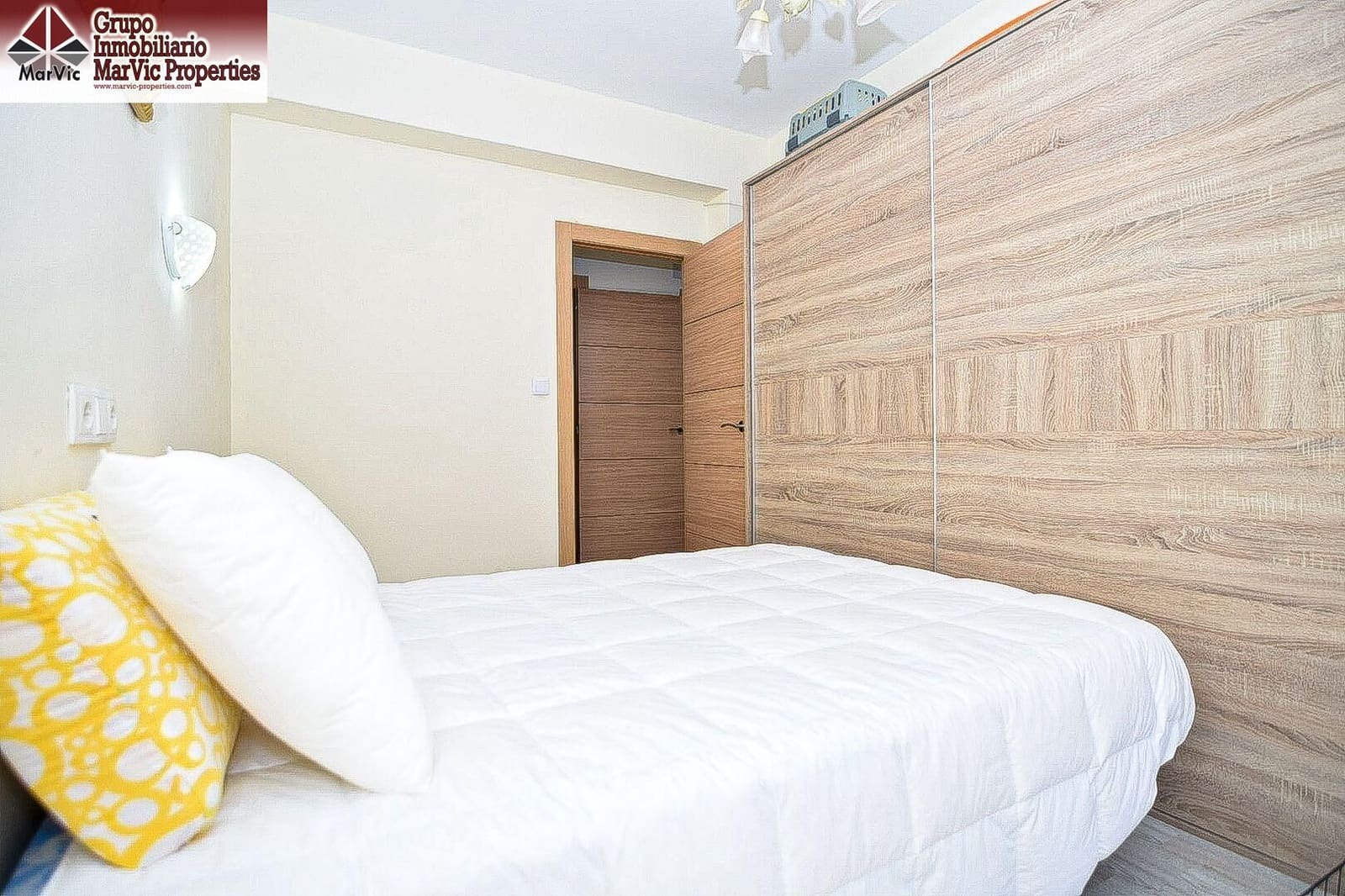 3 bedroom Flat for sale in Benidorm - € 273,000 (Ref: 9836283)