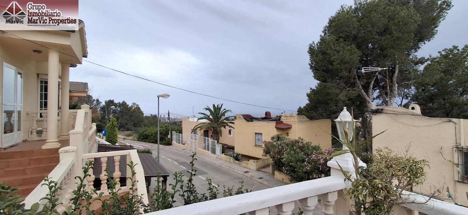 3 bedroom Villa for sale in La Nucia - € 355,000 (Ref: 9839288)