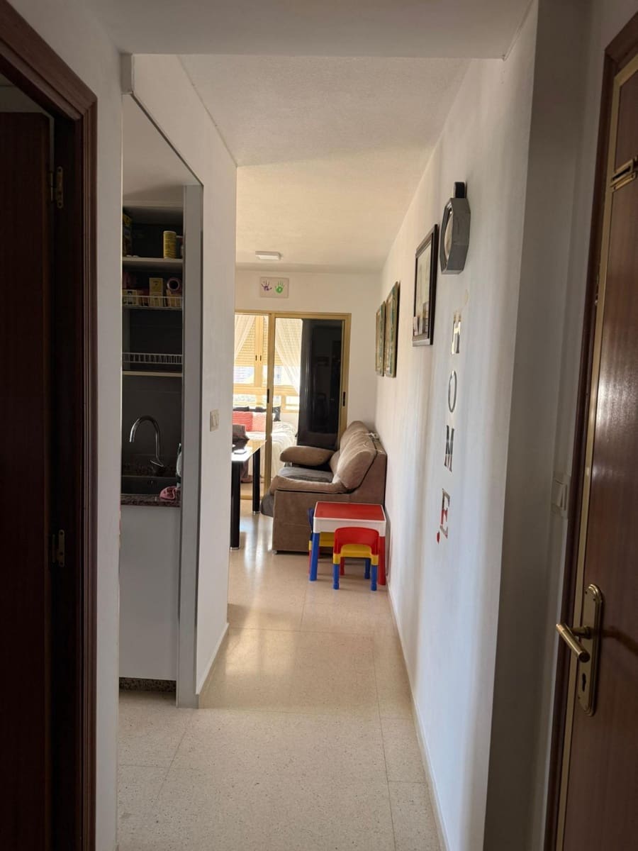 2 makuuhuone Huoneisto myytävänä paikassa Benidorm mukana uima-altaan - 225 000 € (Ref: 9839289)