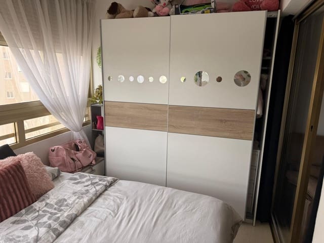 2 sovrum Lägenhet till salu i Rincón de Loix, Benidorm med pool - 225 000 € (Ref: 9839289)