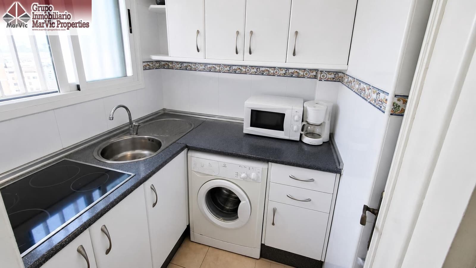 1 bedroom Flat for sale in Benidorm with pool - € 189,000 (Ref: 9849413)
