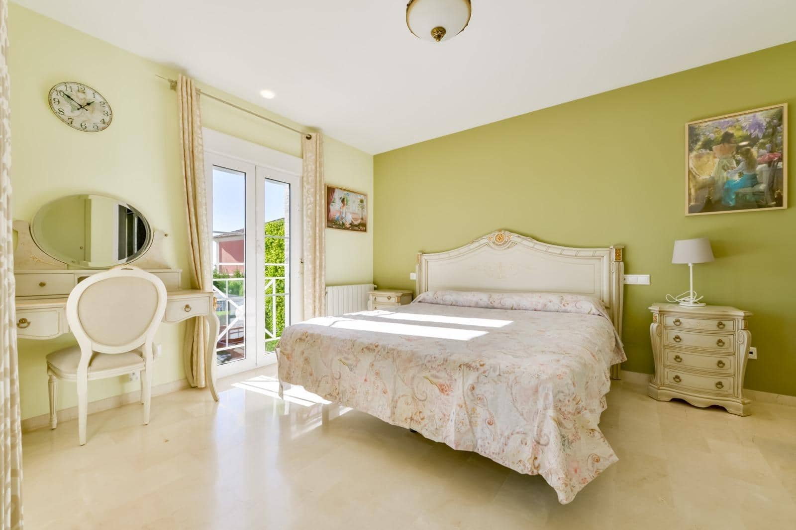 4 bedroom Villa for sale in Finestrat with pool garage - € 950,000 (Ref: 9851796)