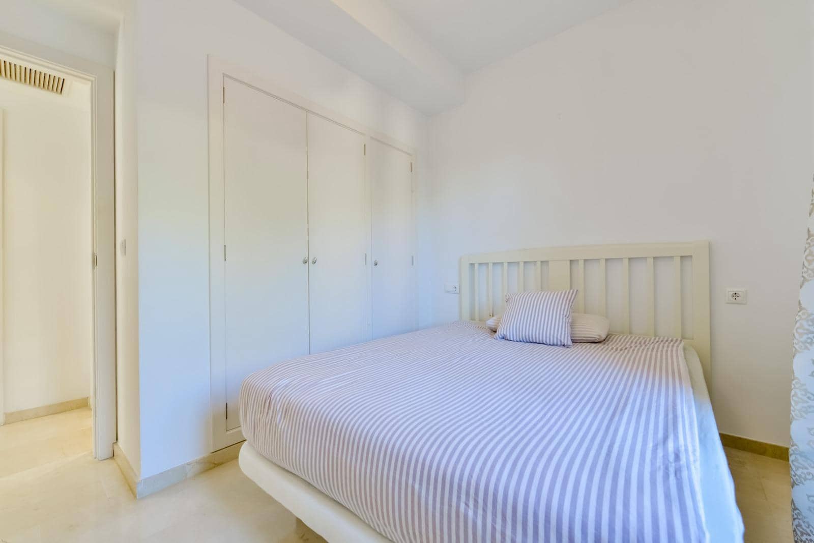 4 bedroom Villa for sale in Finestrat with pool garage - € 950,000 (Ref: 9851796)