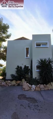 4 soveværelse Villa til salg i Altea la Vella, Altea med swimmingpool garage - € 515.000 (Ref: 9860135)