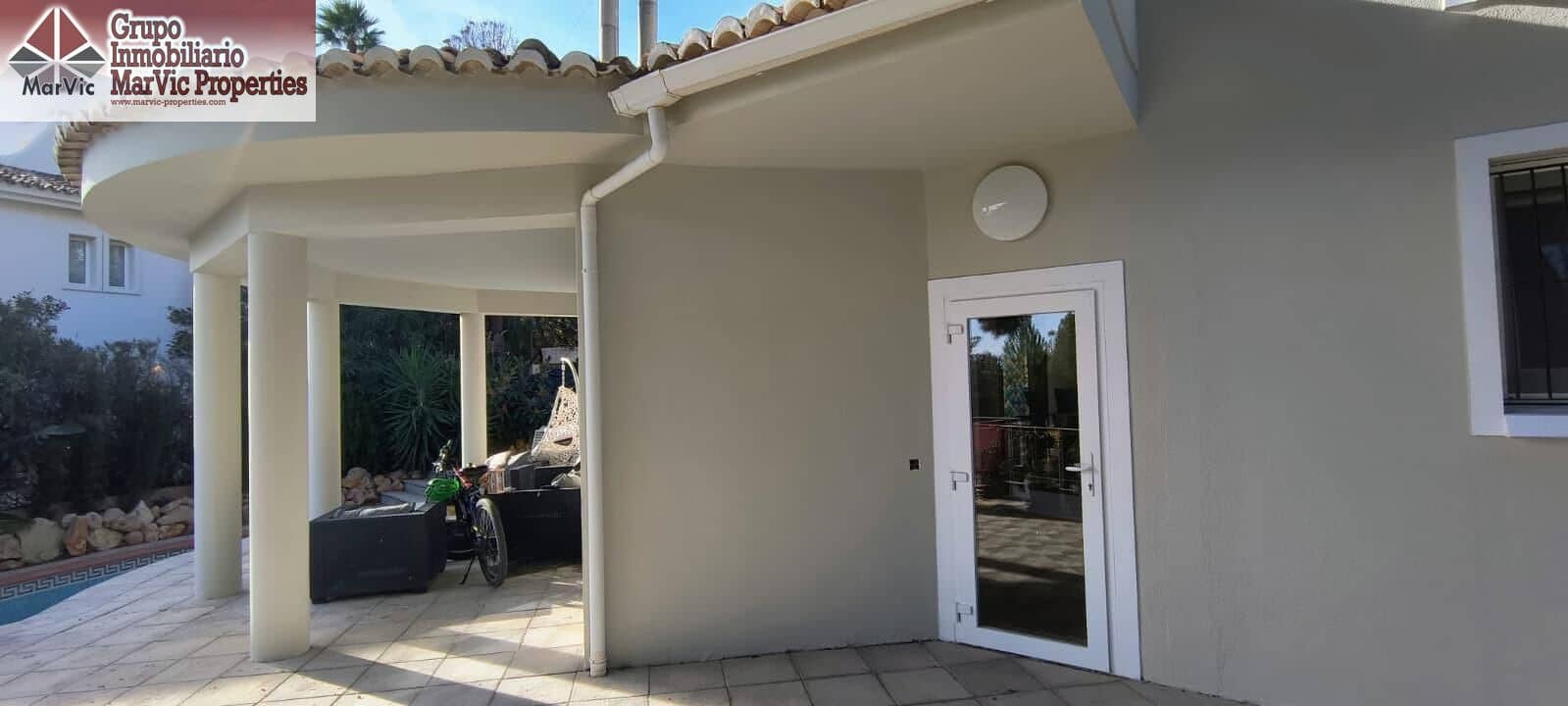 4 soveværelse Villa til salg i Altea la Vella med swimmingpool garage - € 515.000 (Ref: 9860135)