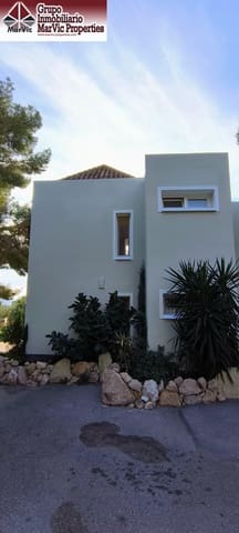 4 soverom Villa til salgs i Altea la Vella, Altea med svømmebasseng garasje - € 515 000 (Ref: 9860135)
