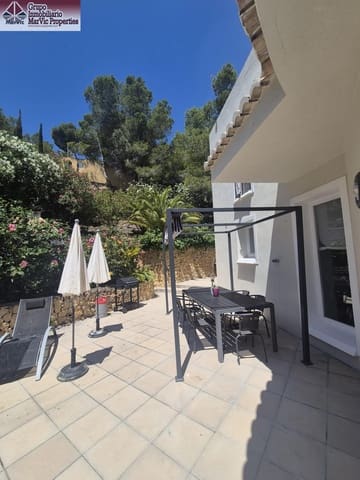 4 soverom Villa til salgs i Altea la Vella, Altea med svømmebasseng garasje - € 515 000 (Ref: 9860135)