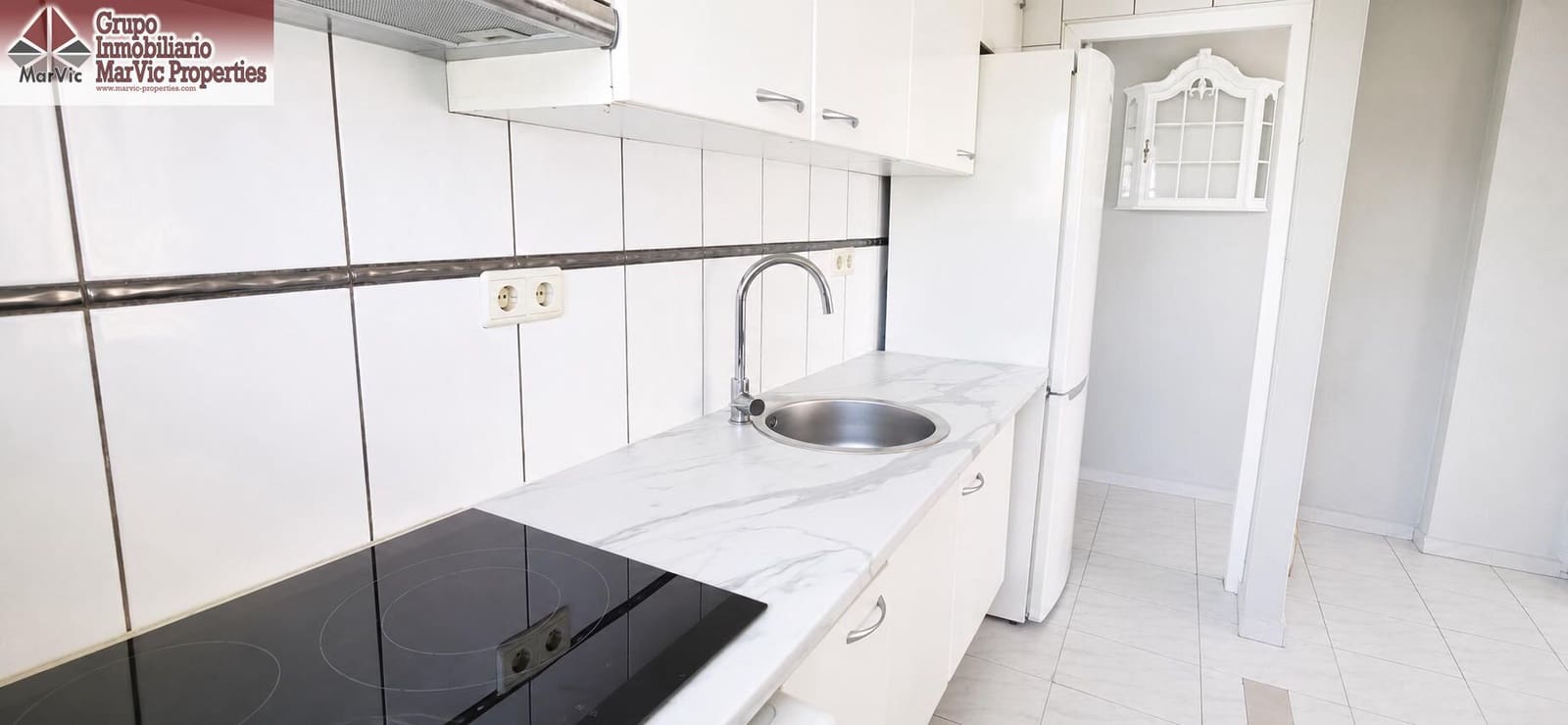 2 bedroom Flat for sale in Benidorm with pool - € 260,000 (Ref: 9861898)