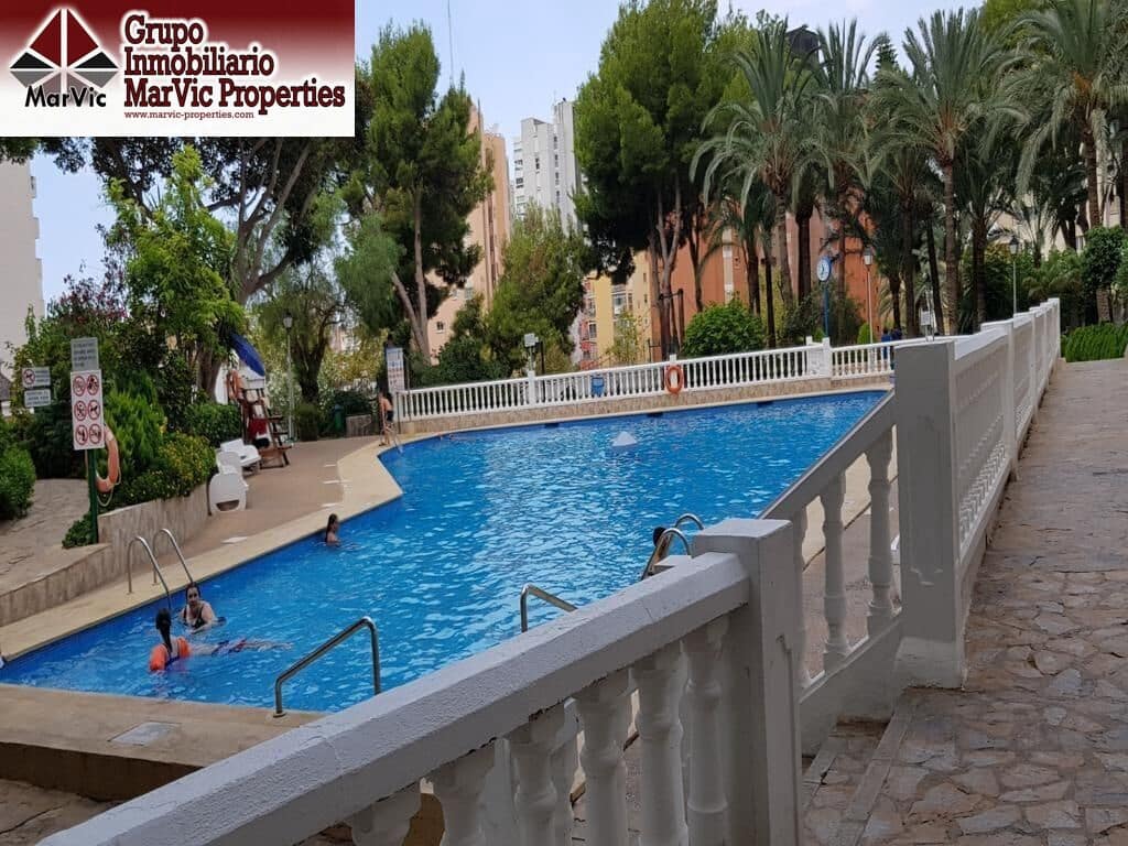 1 bedroom Flat for sale in Benidorm with pool - € 194,000 (Ref: 9861899)