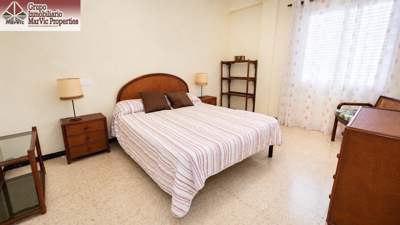4 sovrum Takvåning till salu i Benidorm - 299 000 € (Ref: 9865228)