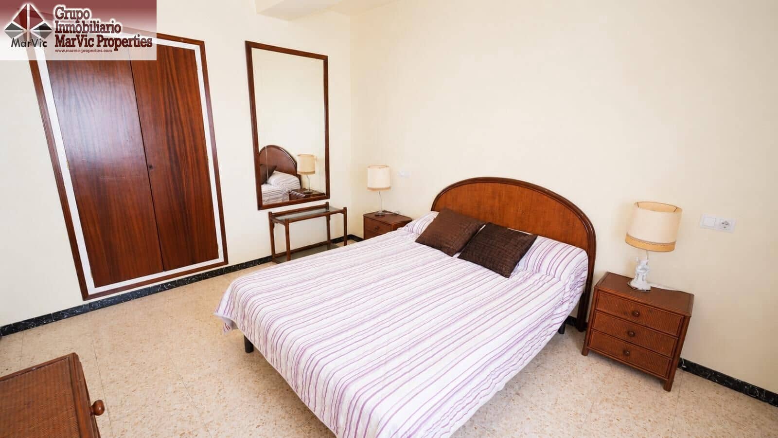 4 sovrum Takvåning till salu i Benidorm - 299 000 € (Ref: 9865228)