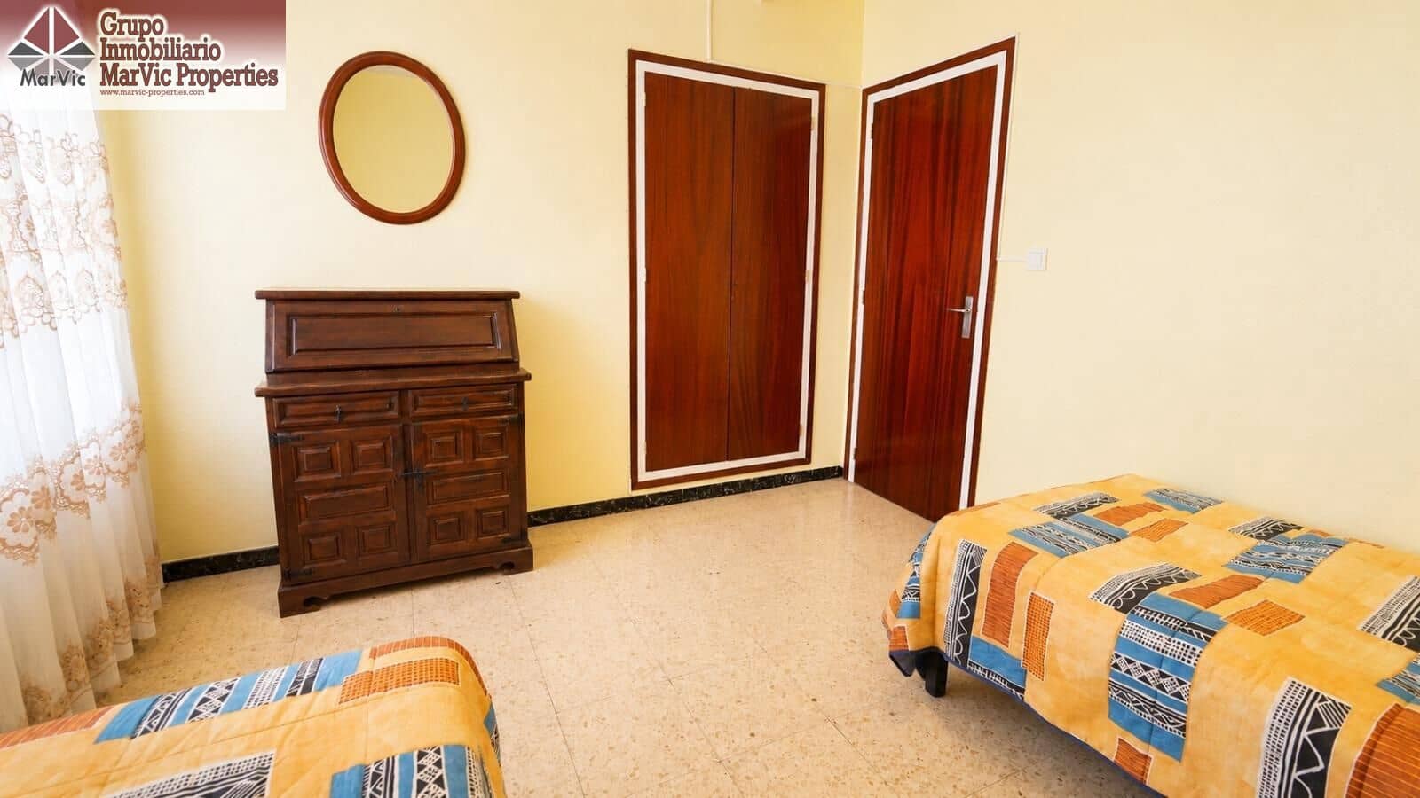 4 sovrum Takvåning till salu i Benidorm - 299 000 € (Ref: 9865228)