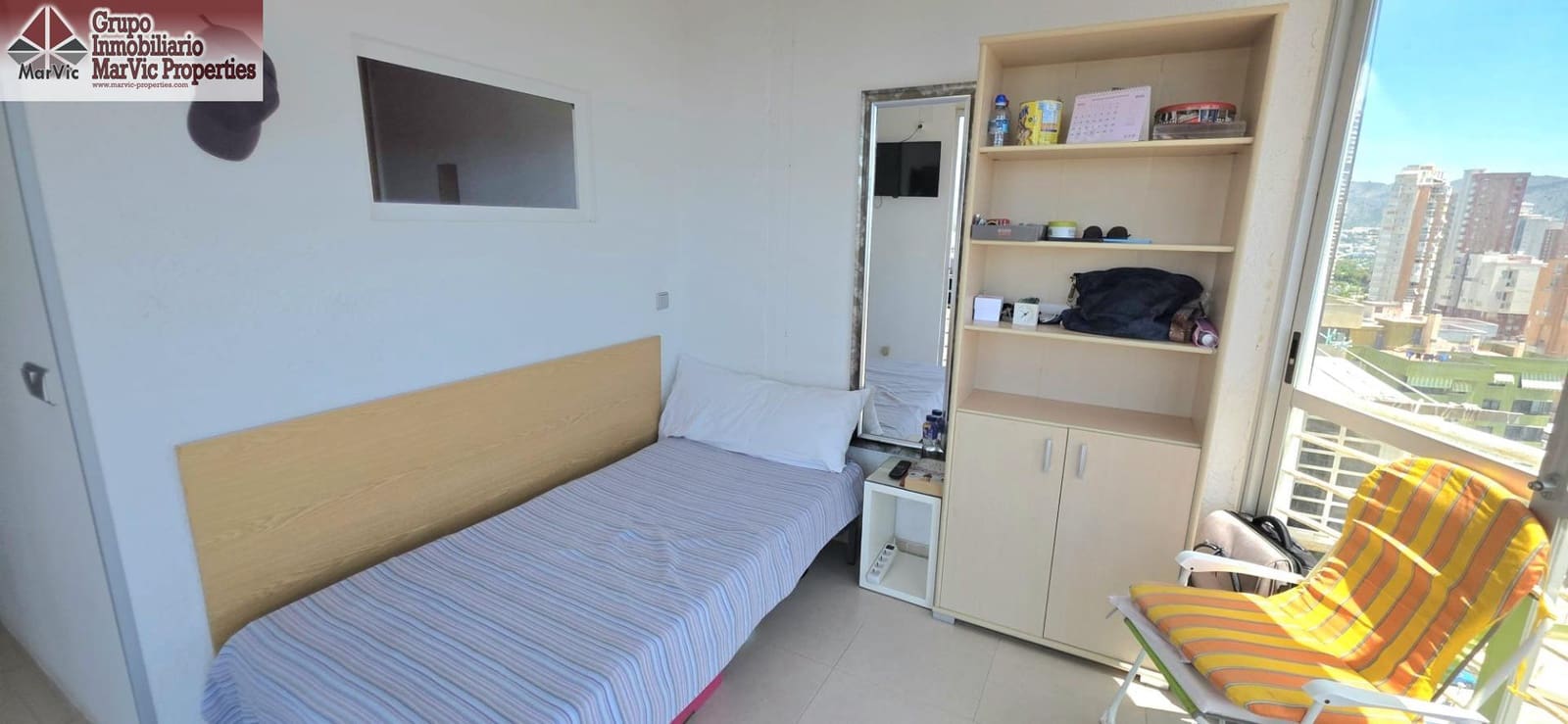 2 bedroom Apartment for sale in Benidorm with pool - € 137,000 (Ref: 9867044)