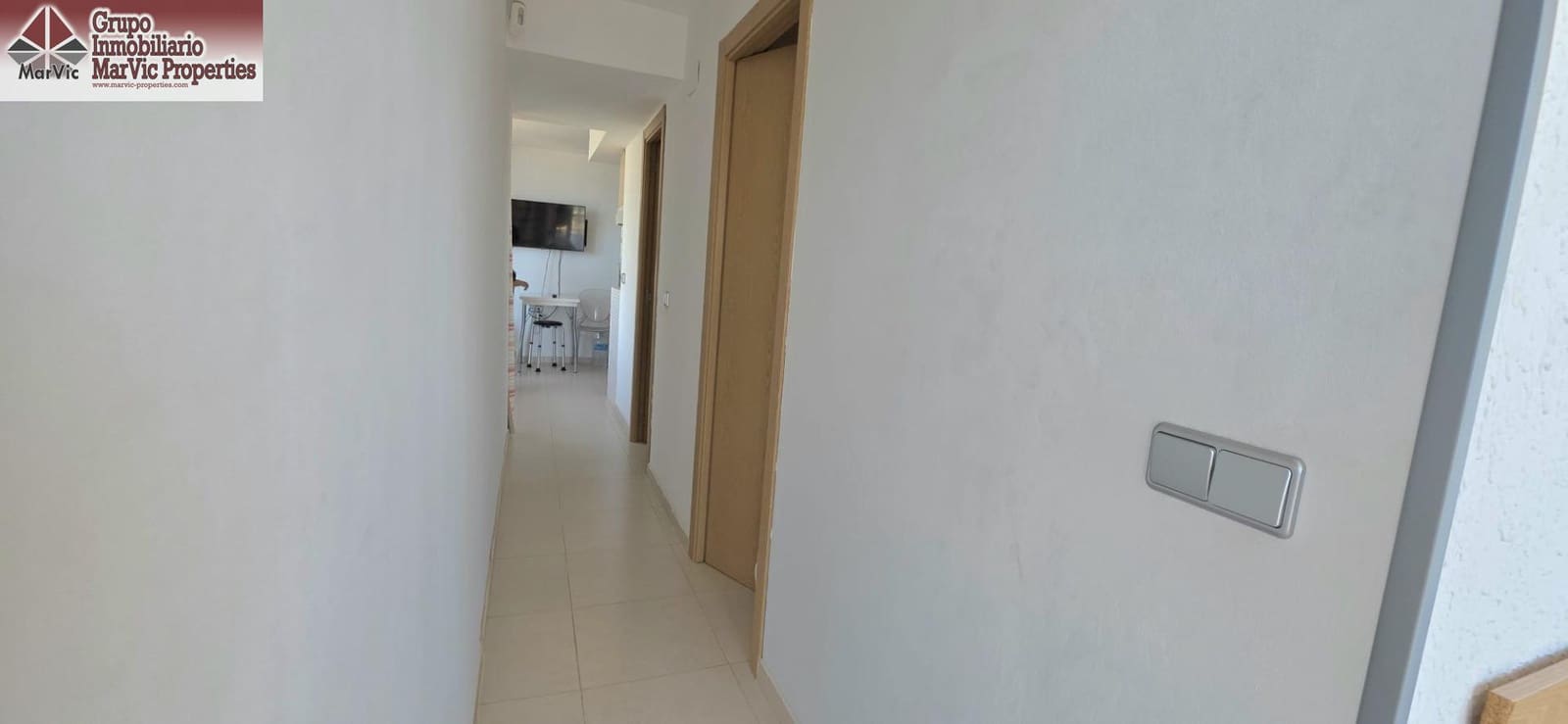 2 bedroom Apartment for sale in Benidorm with pool - € 137,000 (Ref: 9867044)