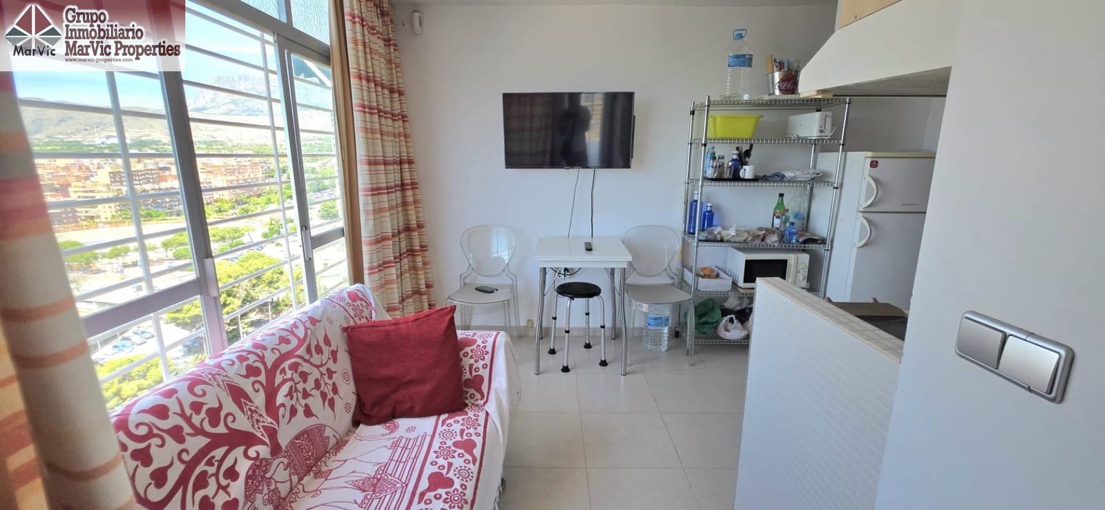 2 bedroom Apartment for sale in Benidorm with pool - € 137,000 (Ref: 9867044)