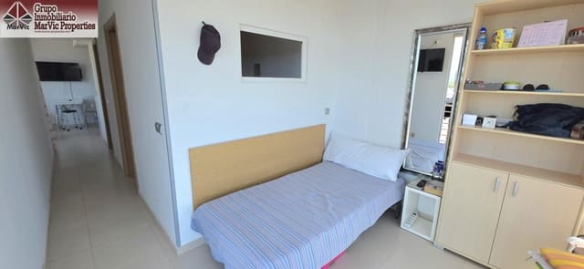 Apartamento de 2 habitaciones en Juzgados - Plaza de Toros, Benidorm en venta con piscina - 137.000 € (Ref: 9867044)