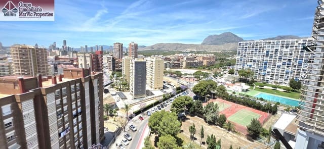 Apartamento de 2 habitaciones en Juzgados - Plaza de Toros, Benidorm en venta con piscina - 137.000 € (Ref: 9867044)