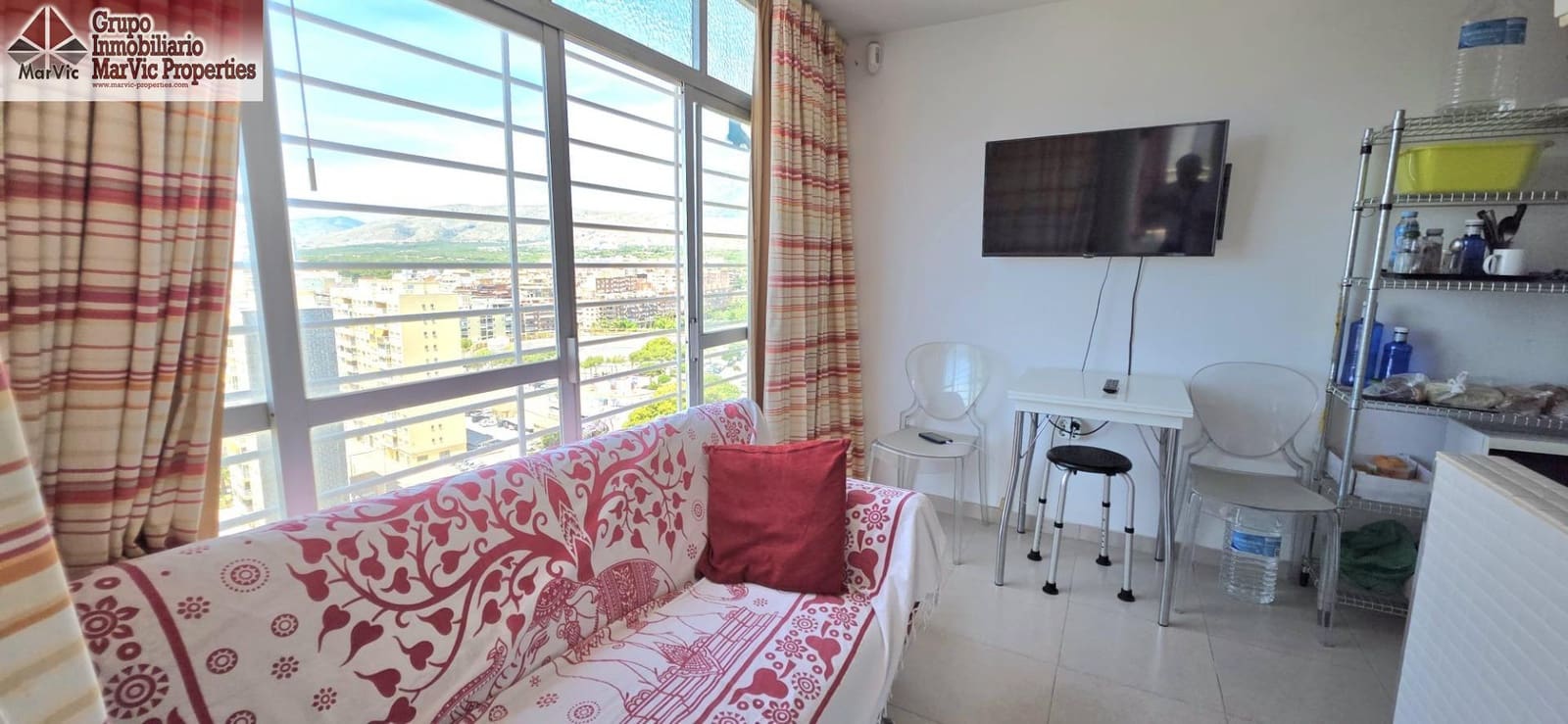 2 bedroom Apartment for sale in Benidorm with pool - € 137,000 (Ref: 9867044)