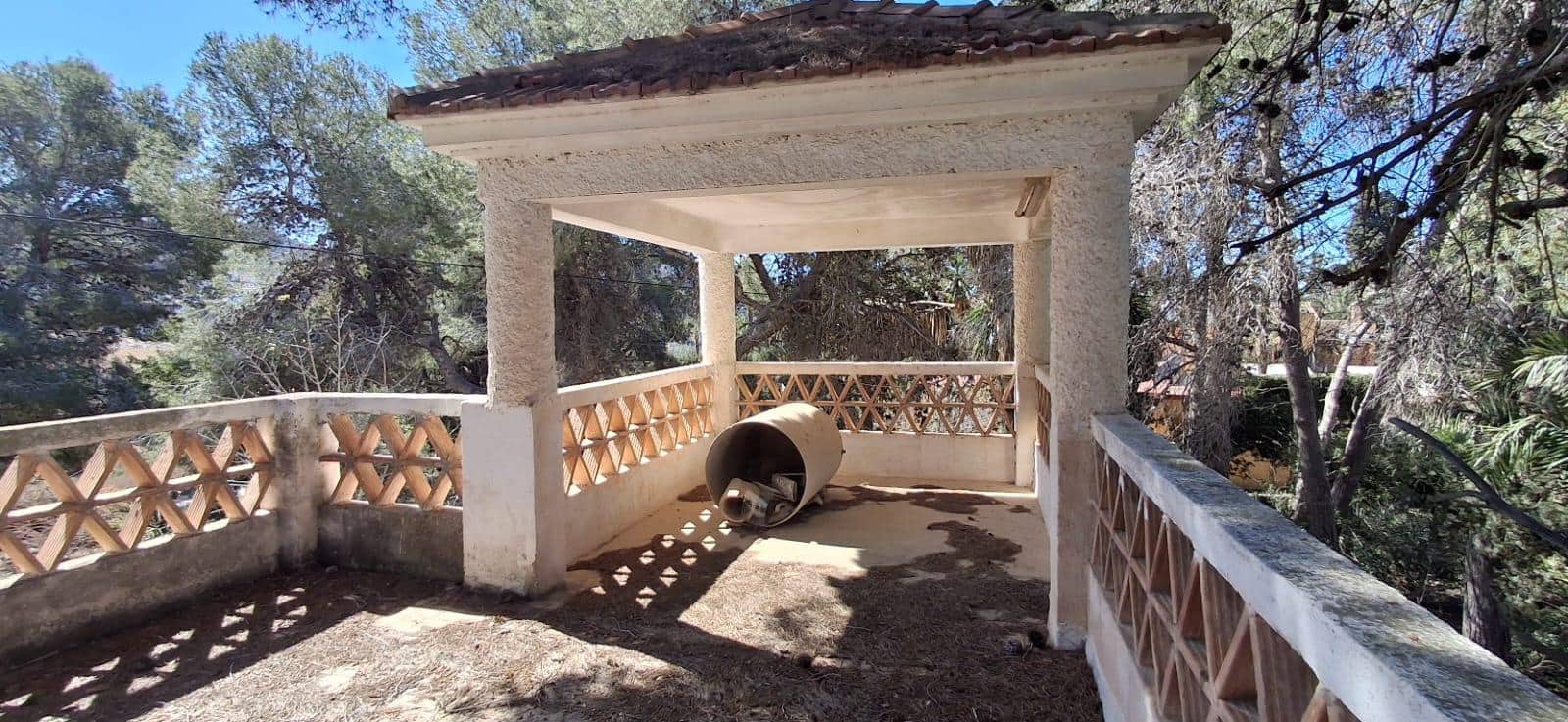 4 Zimmer Finca/Landgut zu verkaufen in Benidorm mit Garage - 1.200.000 € (Ref: 9876476)