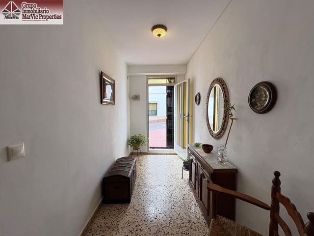 4 chambre Maison de Ville à vendre à Chirles, Polop - 184 000 € (Ref: 9876478)