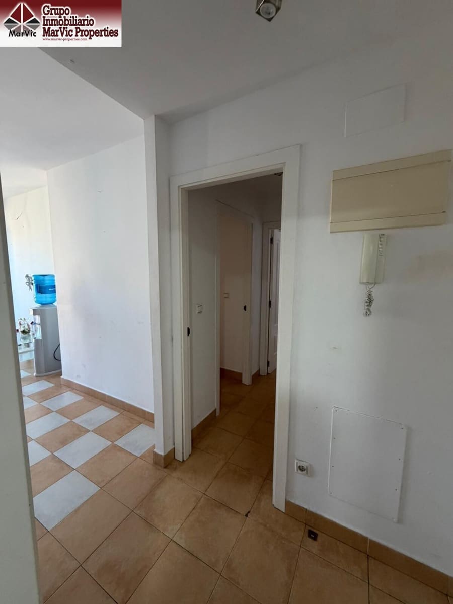 2 bedroom Flat for sale in Benidorm with pool garage - € 336,000 (Ref: 9890415)