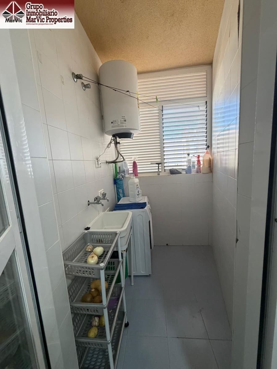 2 bedroom Flat for sale in Benidorm with pool garage - € 336,000 (Ref: 9890415)