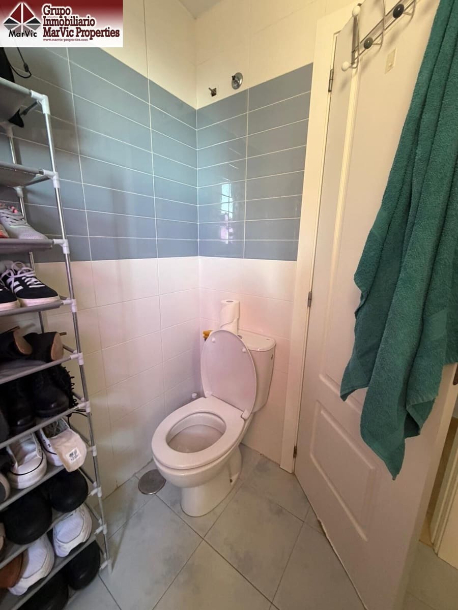 2 bedroom Flat for sale in Benidorm with pool garage - € 336,000 (Ref: 9890415)